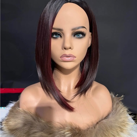 Most gorgeous hair wig, soft to touch, it feels like the same protein treatment - Picture 3 of 3